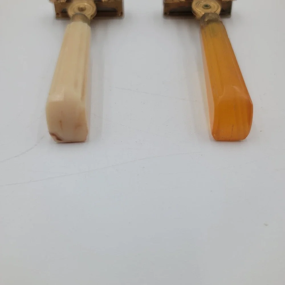 Vintage Schick Eversharp Injector Razors Set of 2 Amber Cream Bakelite Handles
